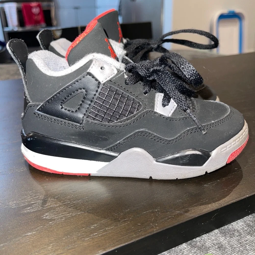 NIKE Air Jordan 4 Retro TD BRED (2019) BQ7670-060 Size 9c Good Condition No Box - Picture 2 of 10